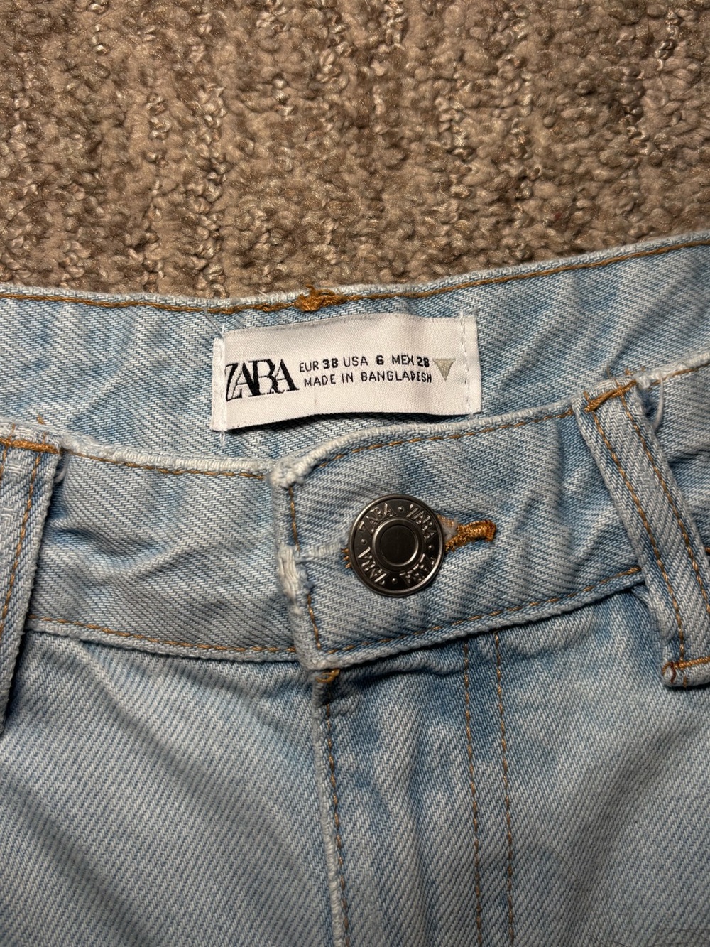 Zara Wide Straight Leg Jean - Picture 4 of 9